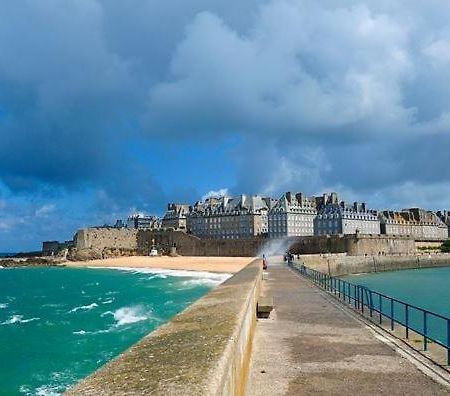 Petit Loft Saint-Malo Intra-Muros Buitenkant foto