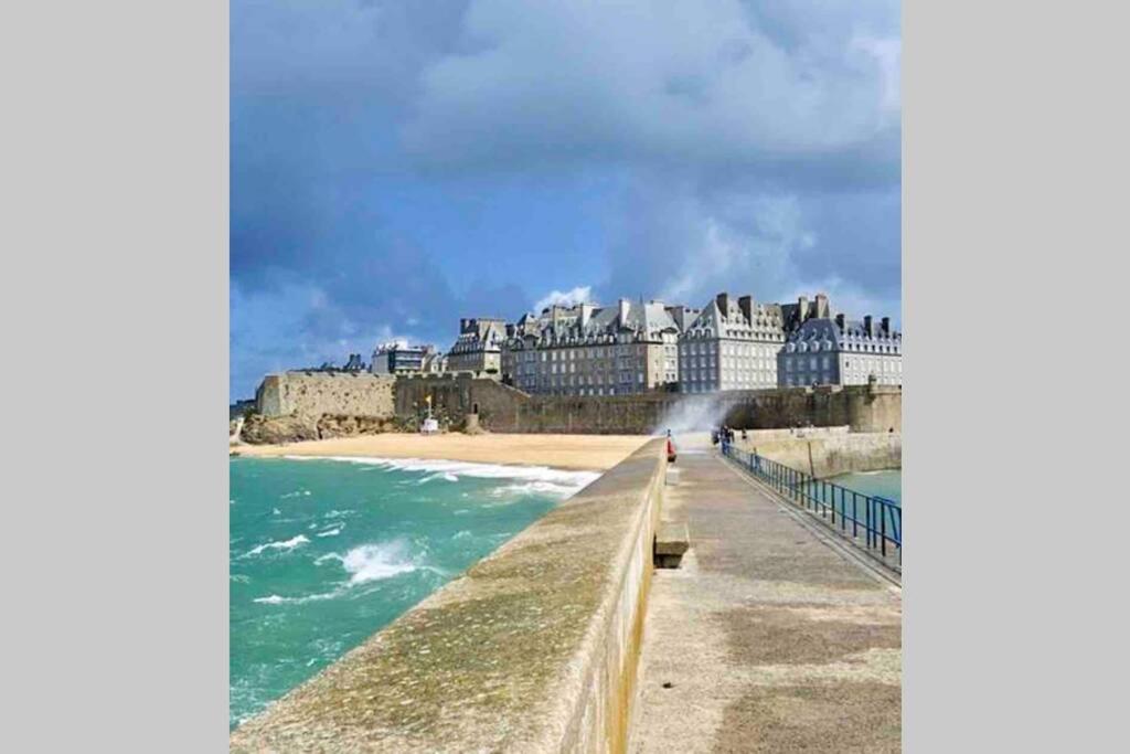 Petit Loft Saint-Malo Intra-Muros Buitenkant foto